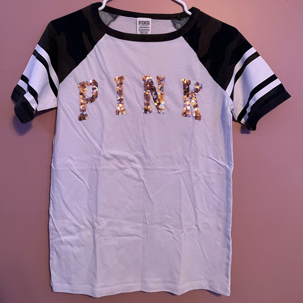 PINK T-Shirt